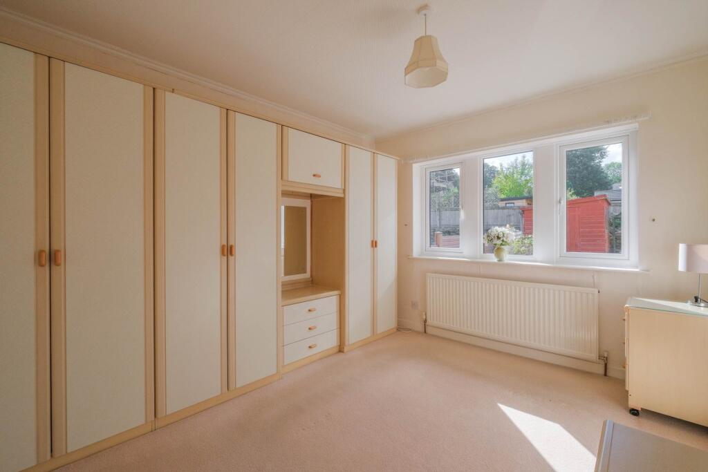 House in Holmfirth, Calmlands, Meltham - More