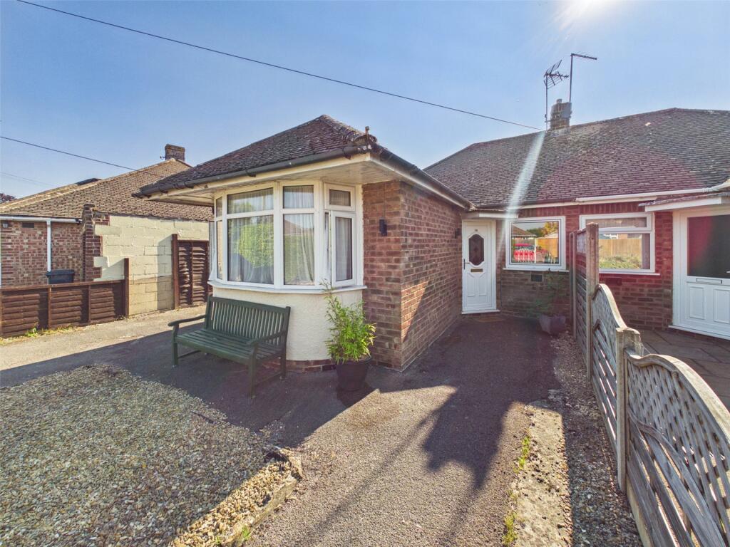 Main image of property: Havelock Road, Hucclecote, Gloucester, Gloucestershire, GL3