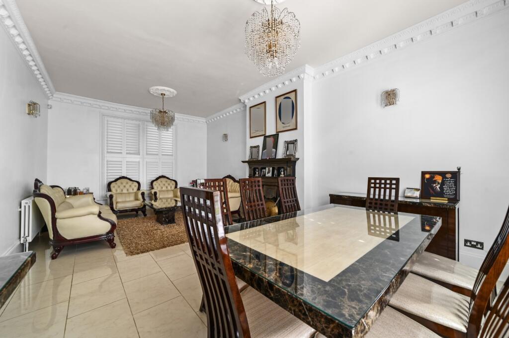 House in London - View 5