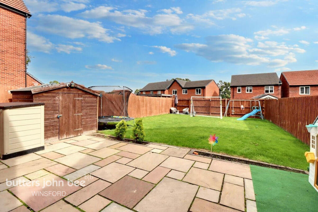 Grove Avenue, Winsford photo 3