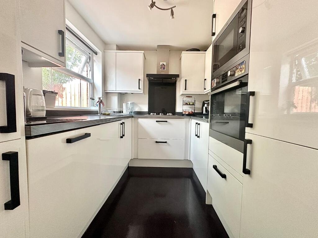 House in Northampton - View 4