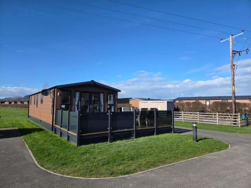2-bed caravan on Minster Leisure Homes Norwood Lodge, Mid Wales, Moat Lane, Wales, SY17 5SE, United Kingdom, £98,000