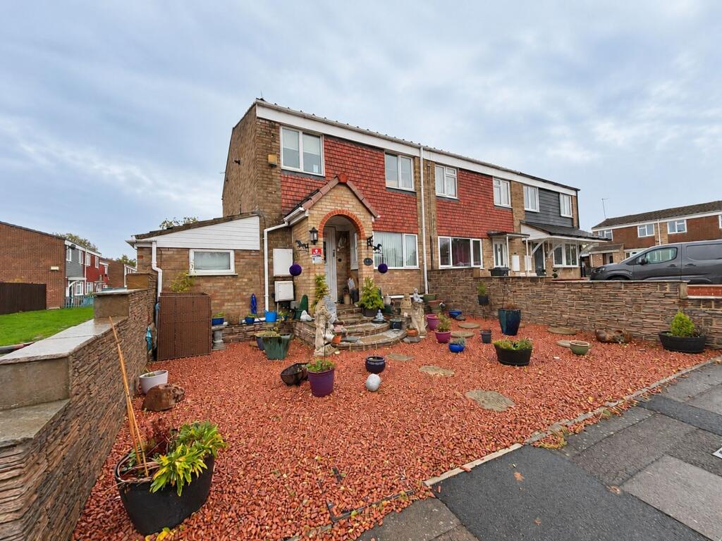 Main image of property: Deerhurst Way, Toothill, SN5