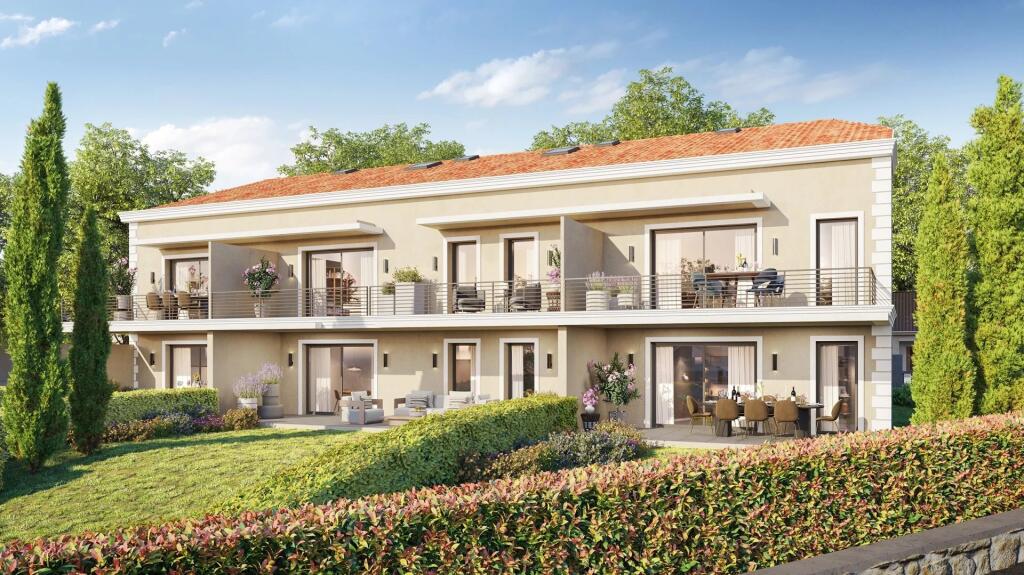 Main image of property: Provence-Alps-Cote d`Azur, Var, St-Raphaël