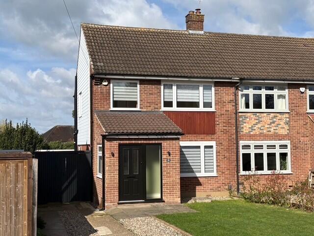 Main image of property: Seaman Close, St. Albans, Hertfordshire, AL2 2NX