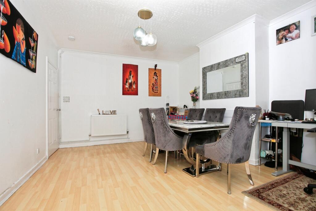 House in Peterborough, City of Peterborough - View 4