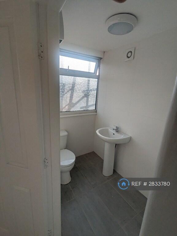 Apartment in Blackpool - More