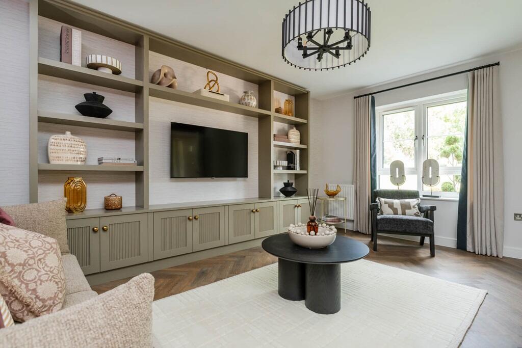 House in Mole Valley, Dorking - View 4
