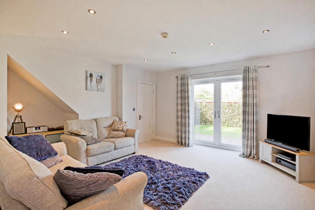 Grange Avenue, Ilkley - View 2