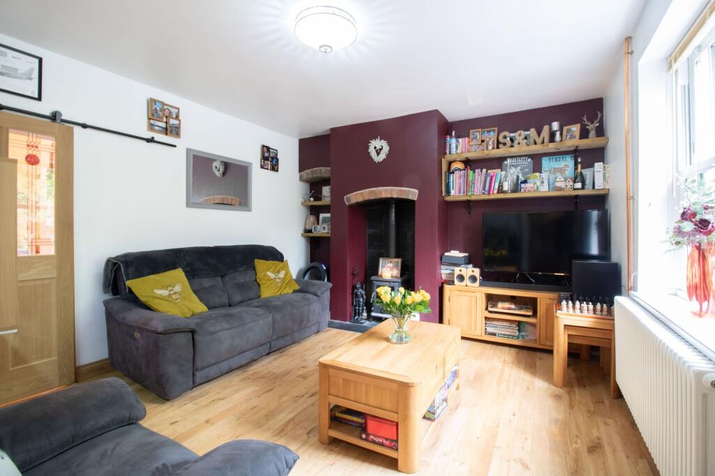 House in Markham, Argoed - View 4
