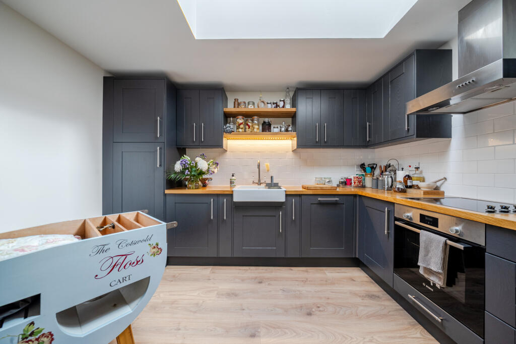 House in Swindon - View 4