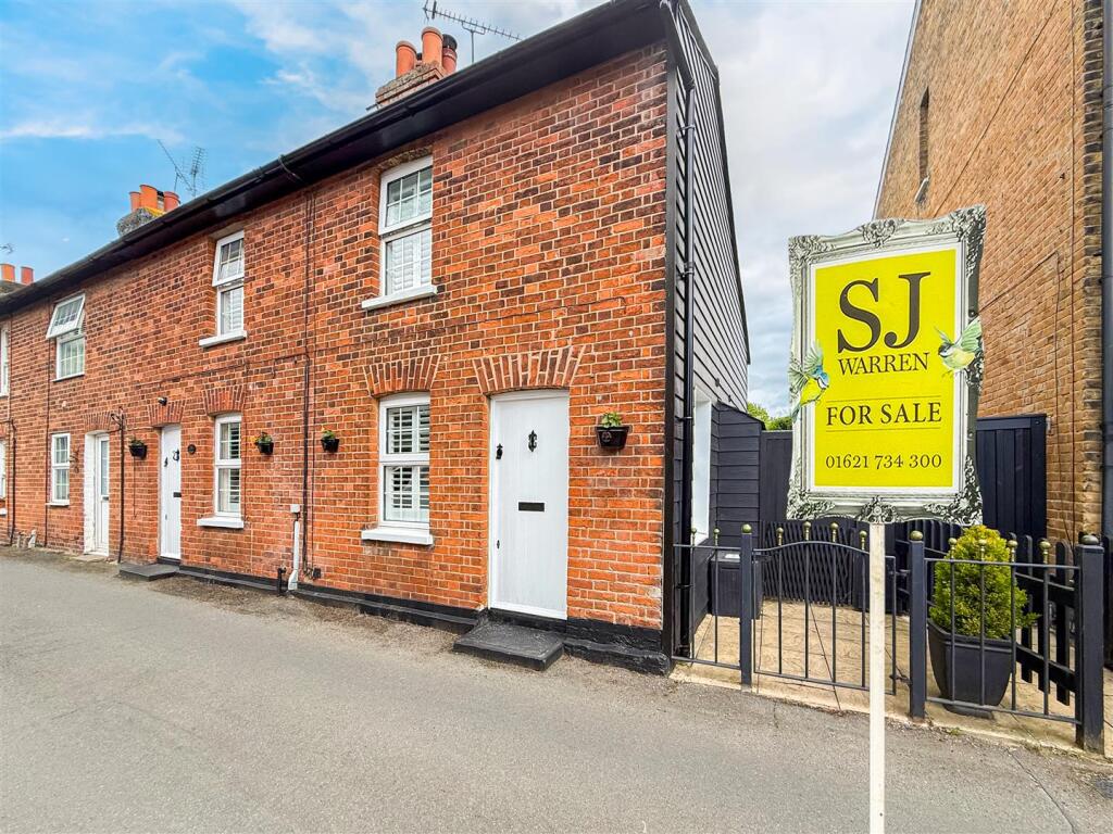 Main image of property: Chapel Road, Burnham-On-Crouch