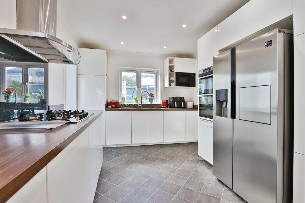 Dingley Road, Poole photo 5