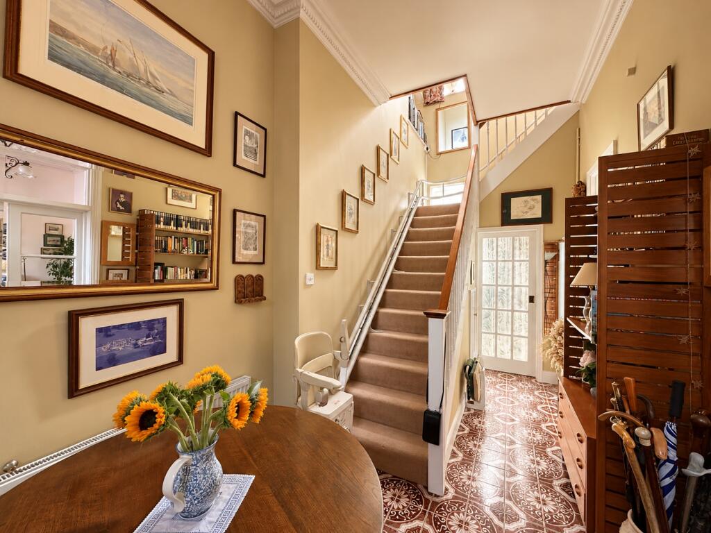 House in Canterbury - View 4