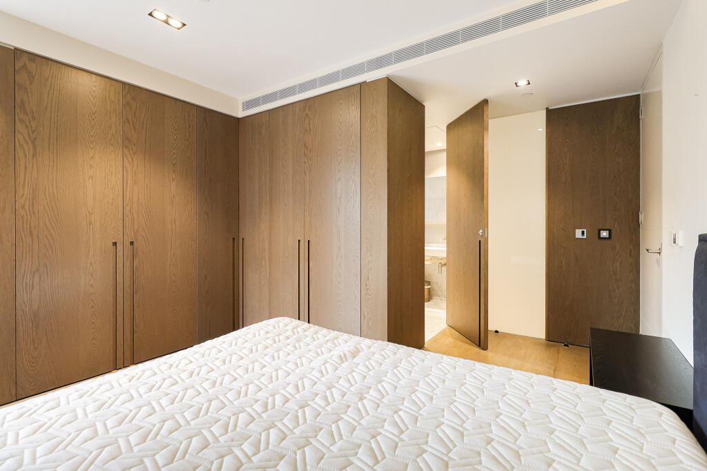 2 bedroom duplex for rent