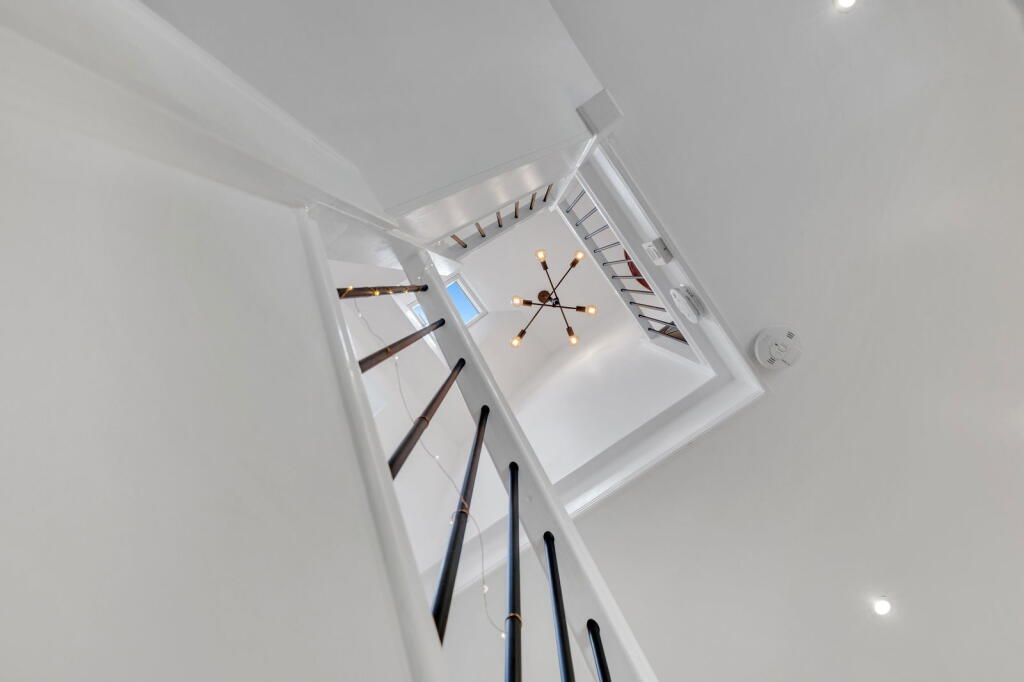 Additional image 7 of Parkside Residence, Solihull, B91 [Further Potential - STPP]