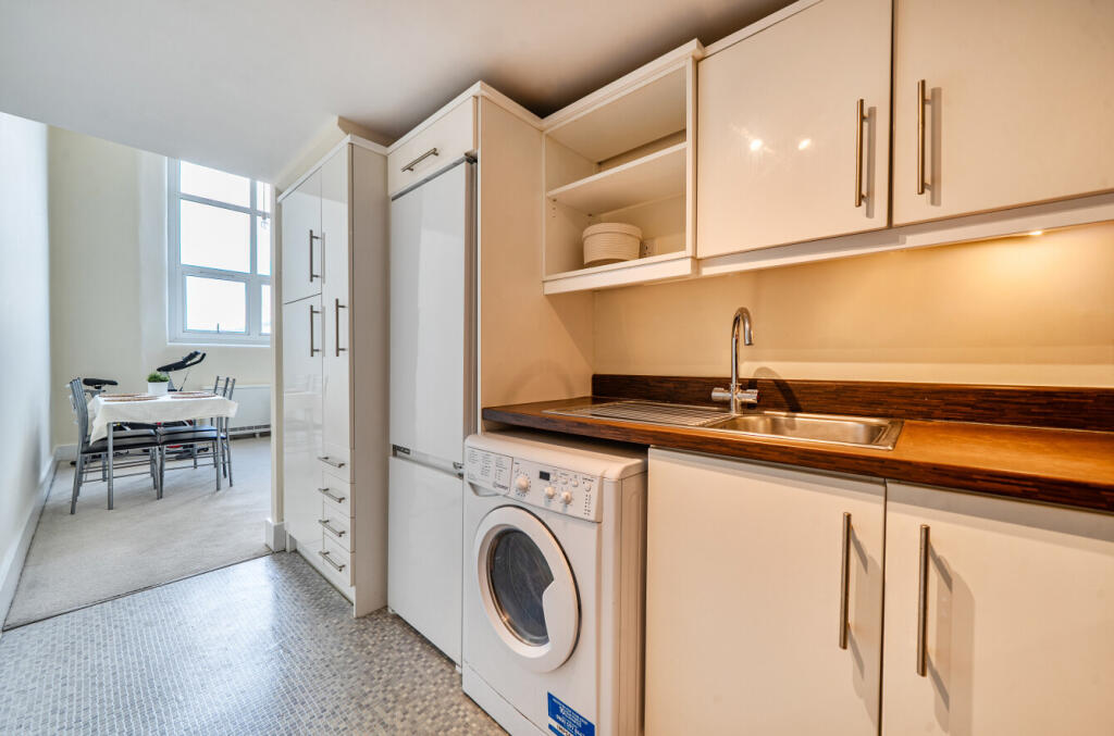 Apartment in Southampton, Chapel, St Mary's - View 5