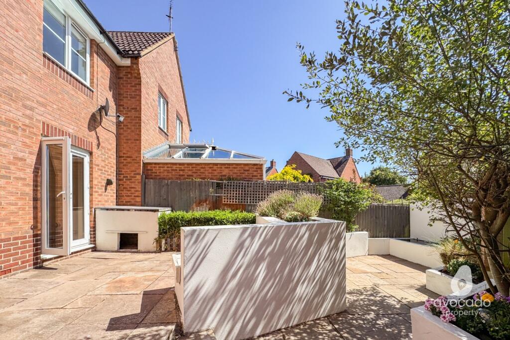 House in Reading - View 4