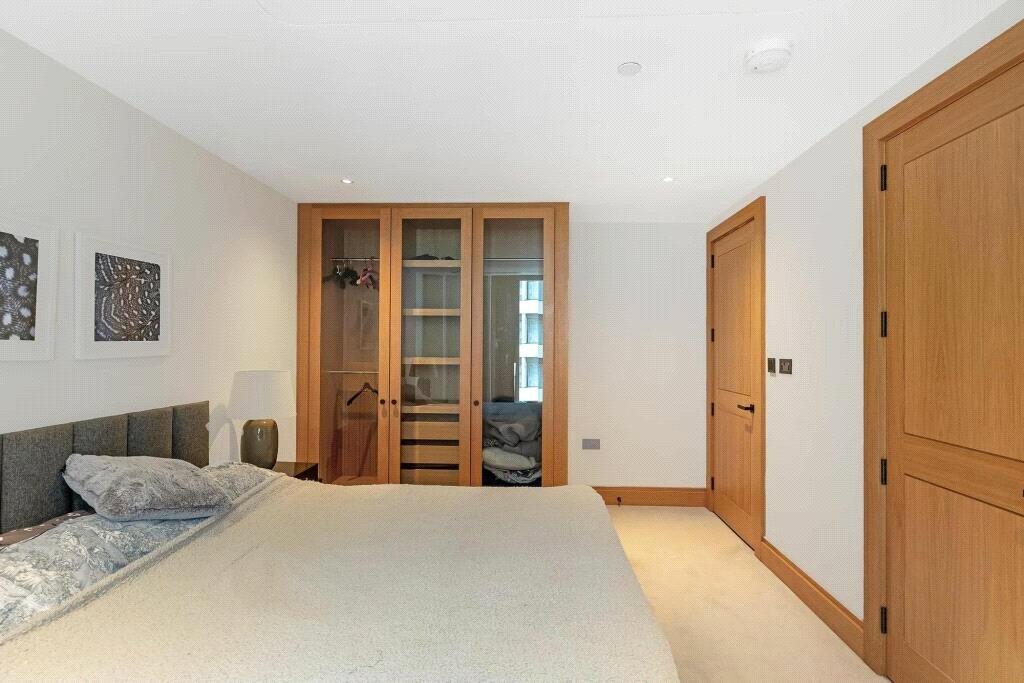 Apartment in London, City of Westminster - View 4