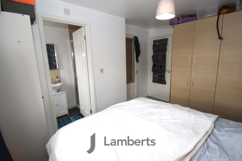 Additional image 18 of High Street, Studley, B80