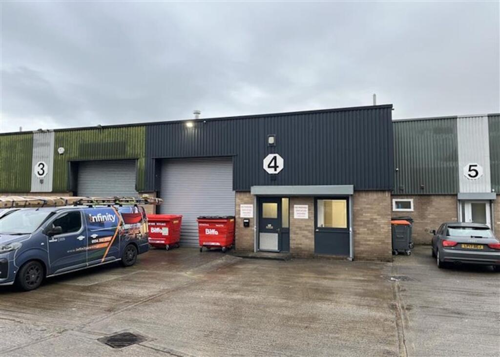 Main image of property: Unit 4, Ironbridge Industrial Estate, Sheffield, S13 9WA