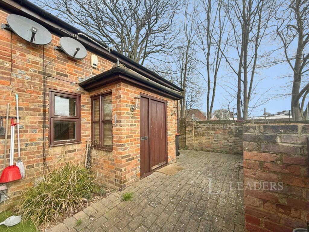 Main image of property: Manchester Place, Dunstable, Bedfordshire