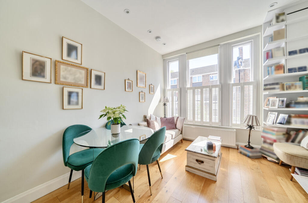 Main image of property: Lakeside Road, Hammersmith And Fulham, London, W14