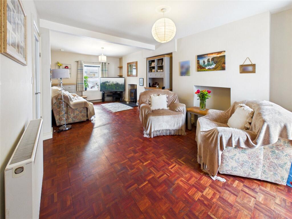 House in Narberth, Pembrokeshire - View 4