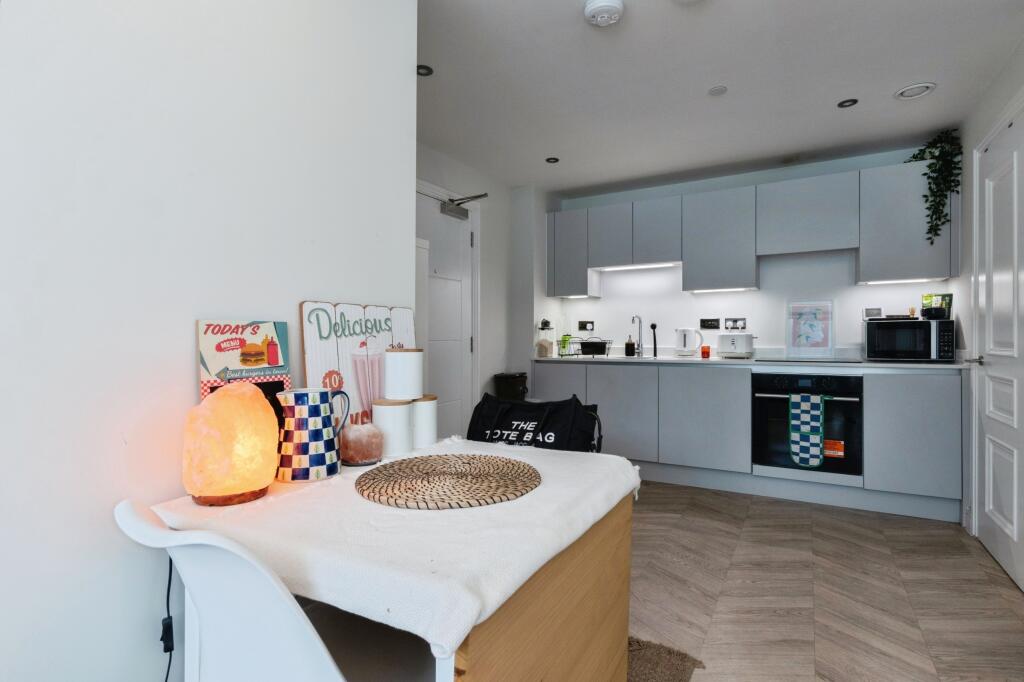 Main image of property: 153 Somerford Road, Christchurch, BH23