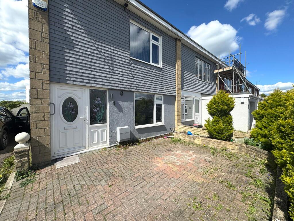 Main image of property: Mannington Park, Swindon, SN2 2EJ