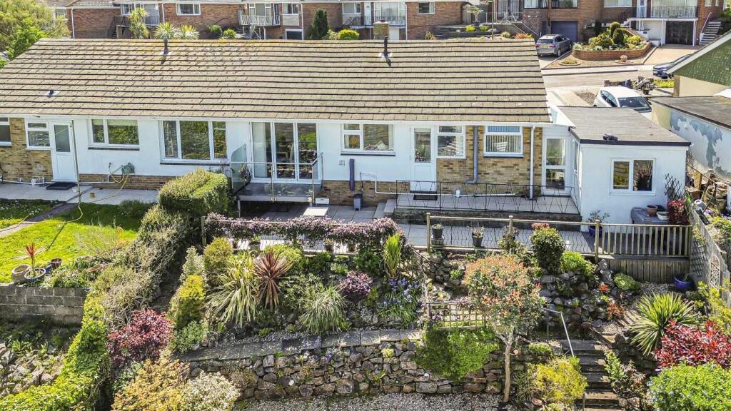 Main image of property: Locks Close, Torquay, Devon, TQ1 3TU