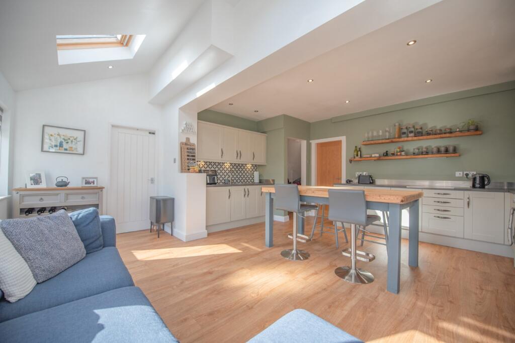 Additional image 4 of 52 Regent Drive, Skipton, North Yorkshire BD23 1AY