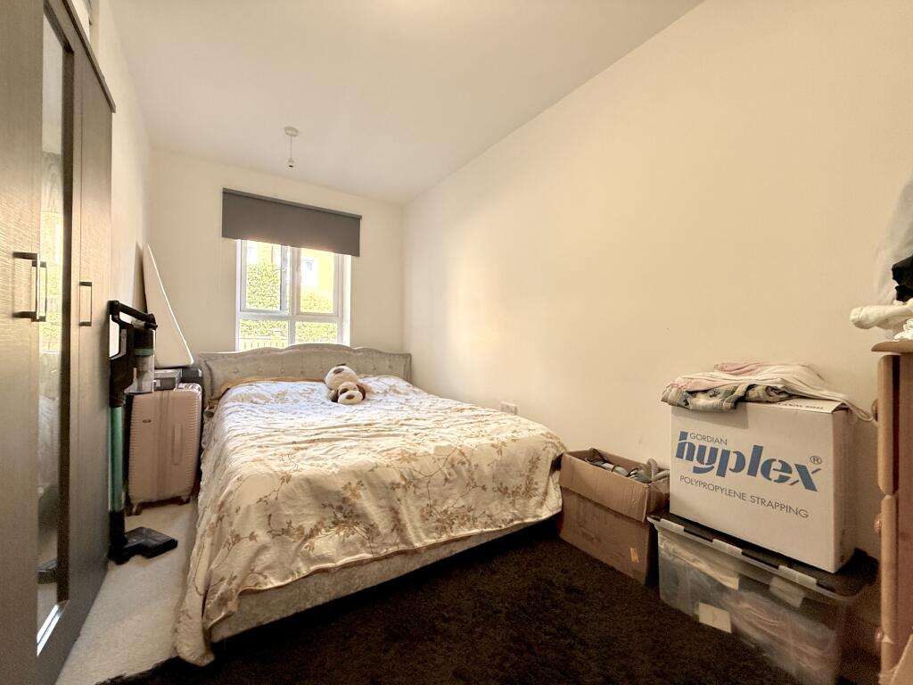 Apartment in Rochester - View 4