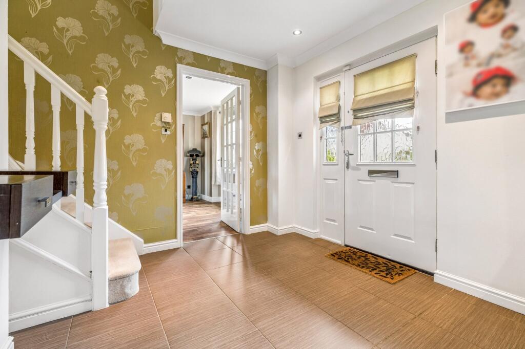 1, Callaghan Crescent, East Kilbride, Glasgow, South Lanarkshire photo 3