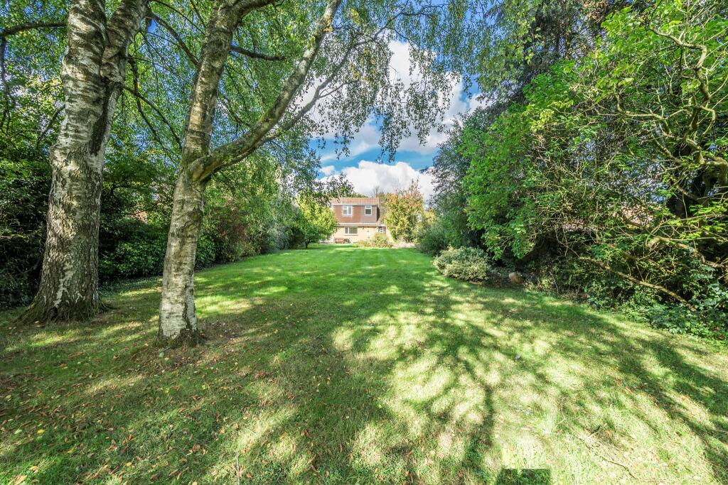 Main image of property: Fox Close, Wigginton, TRING