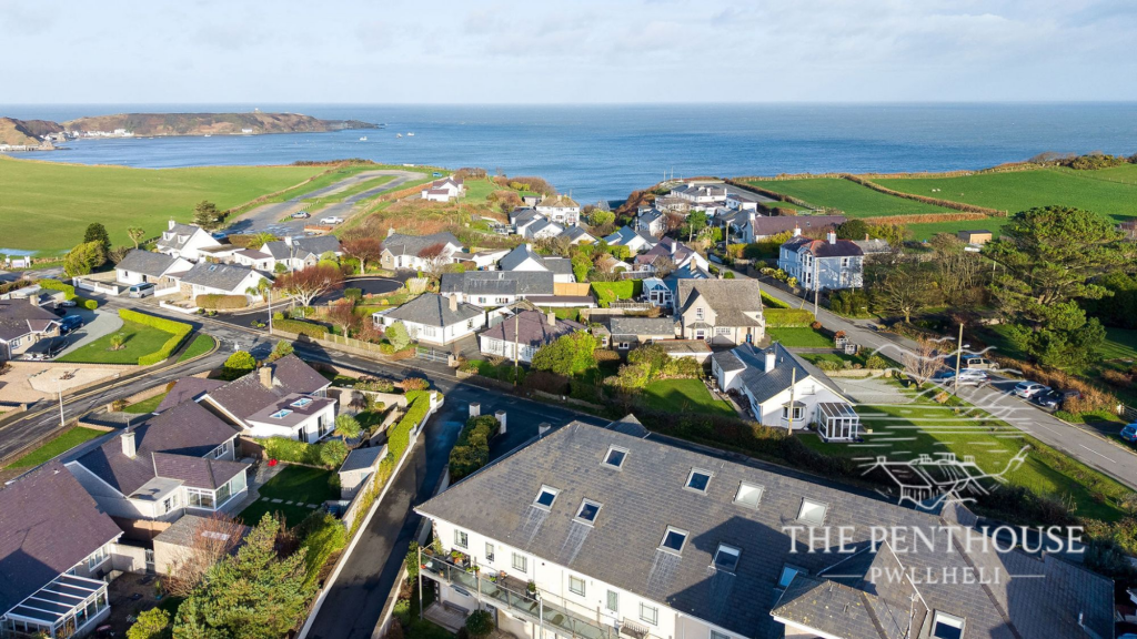 Main image of property: Apt 21 Tywod Arian, Tywod Arian Lon Golff, LL53