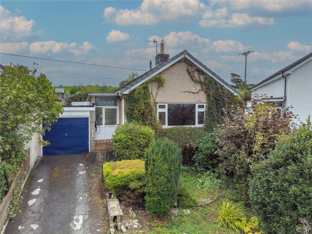 3 Bedroom Bungalow in LA8 0JR