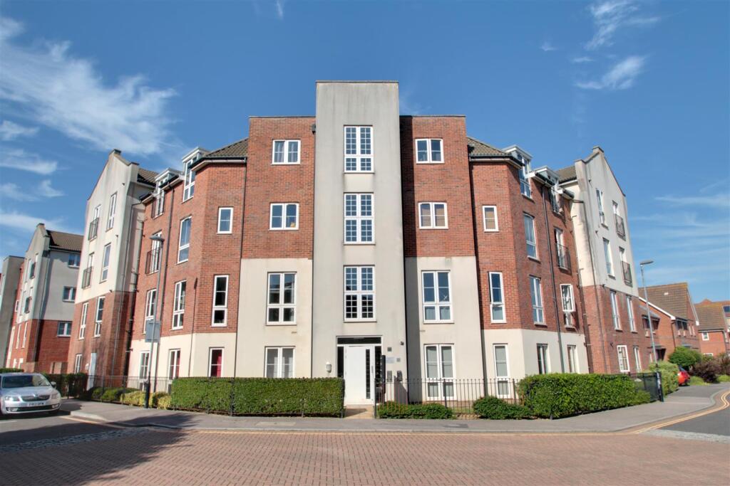Main image of property: Stephenson Court, Cambrian Way, Worthing