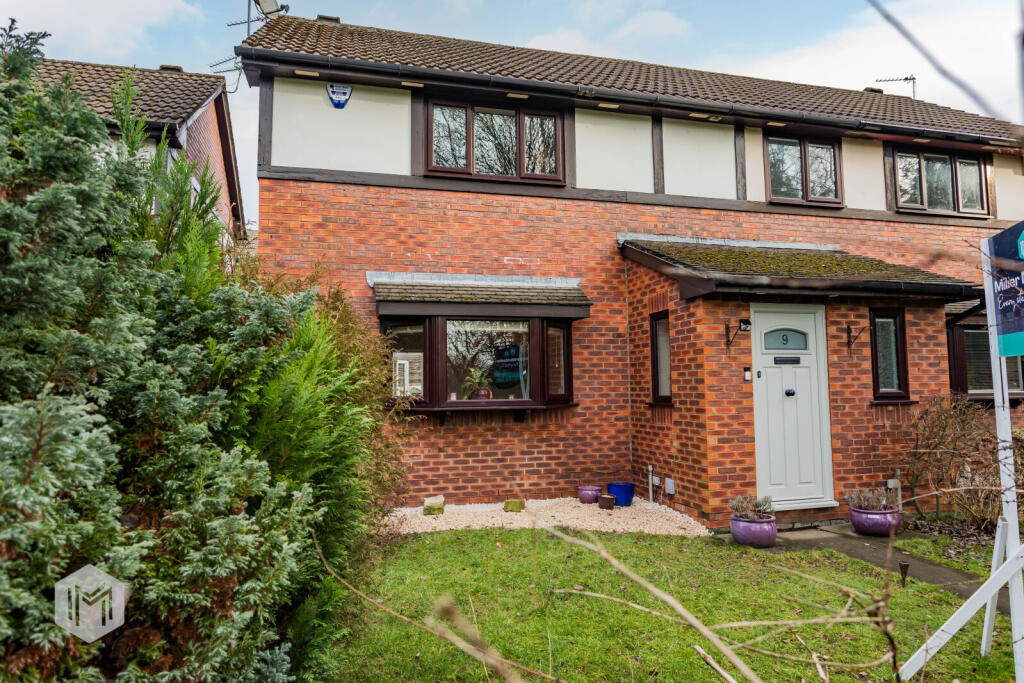 Main image of property: Willowmoss Close, Worsley, Manchester, M28 7FY