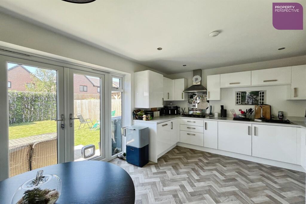 House in Bolton, Horwich - More