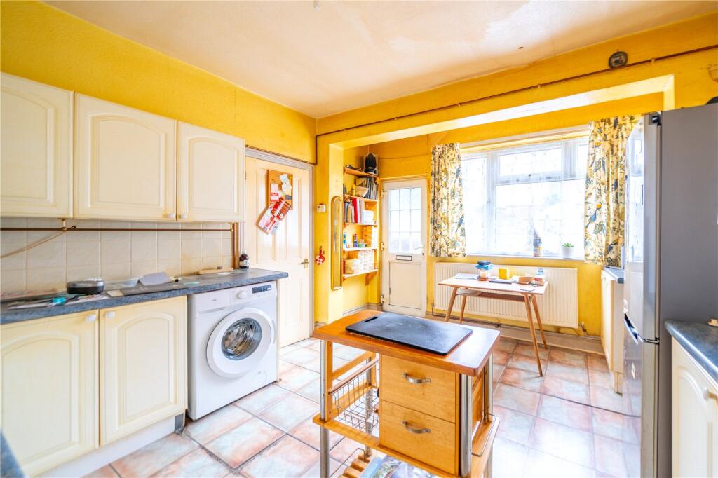 Trent Boulevard, West Bridgford, Nottingham, Nottinghamshire, NG2 - View 5