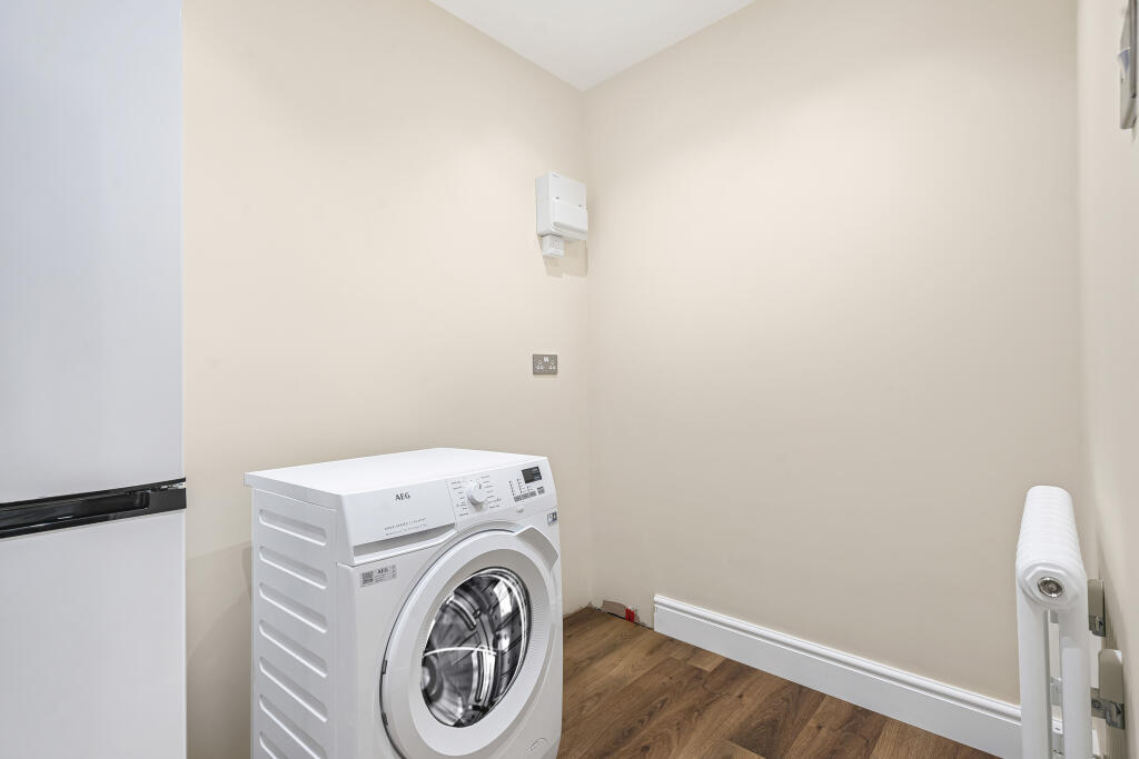 Additional image 11 of Little Dell, Welwyn Garden City, Hertfordshire, AL8 7HZ