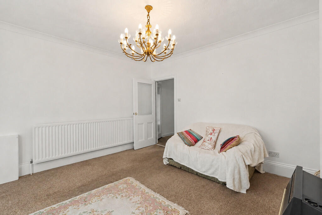 Apartment in Poole, Longfleet - View 5