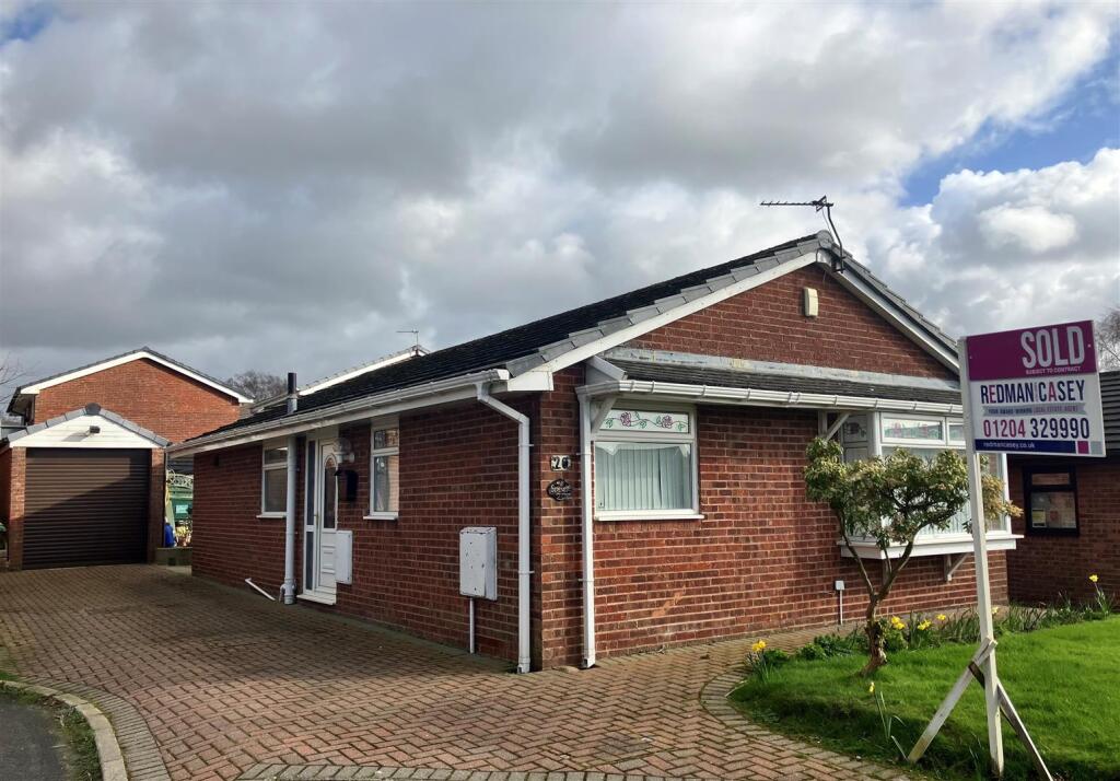 3-bed detached on Chilgrove Avenue, Blackrod, Bolton, £265,000