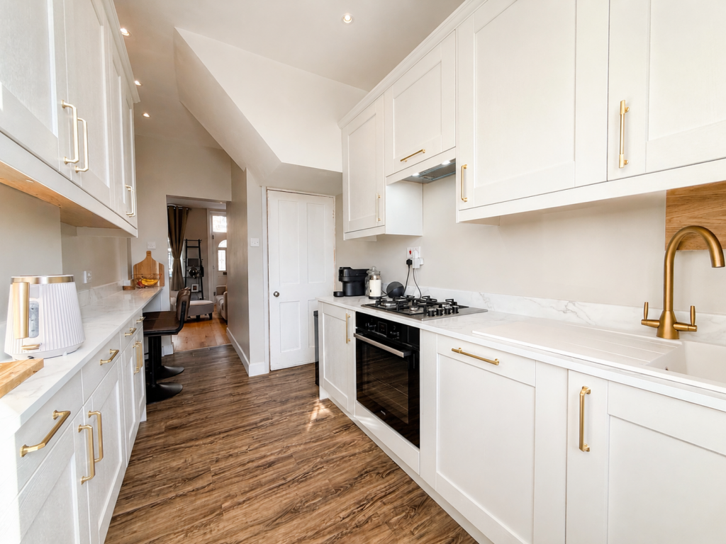 House in Leeds - View 4