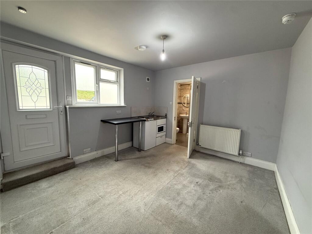 Main image of property: Sunnyside, London Road, Chalfont St. Giles, HP8