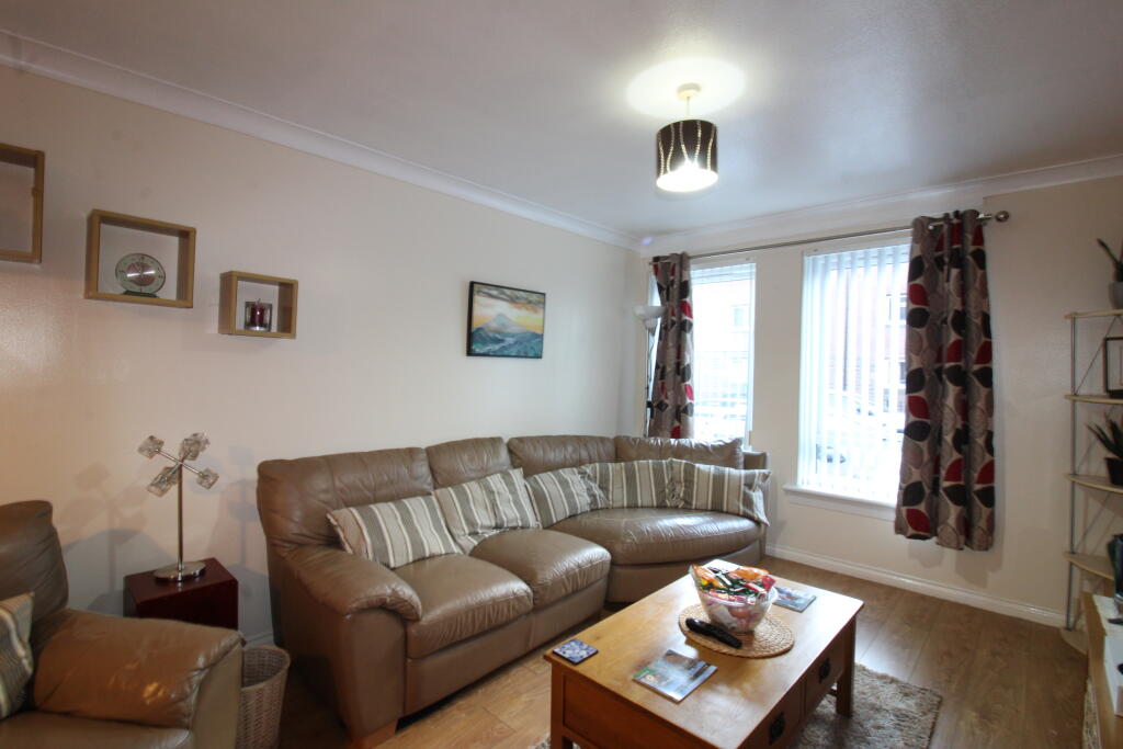 Apartment in Paisley - View 3