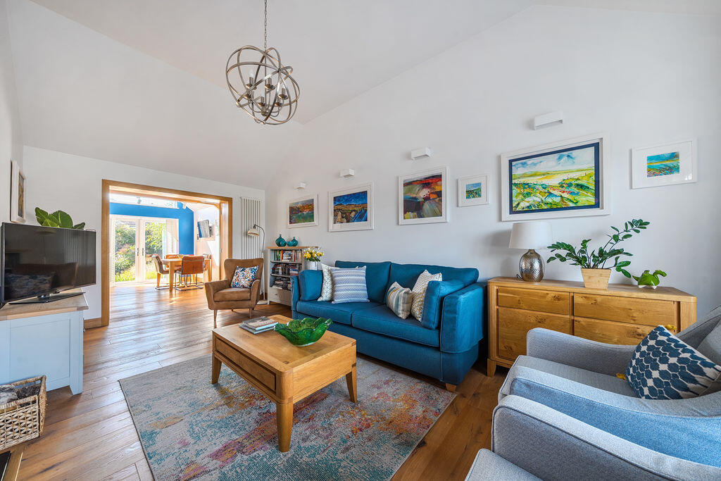 House in Taunton - View 3