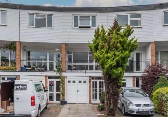 Main image of property: The Drummonds, Buckhurst Hill, Essex, IG9