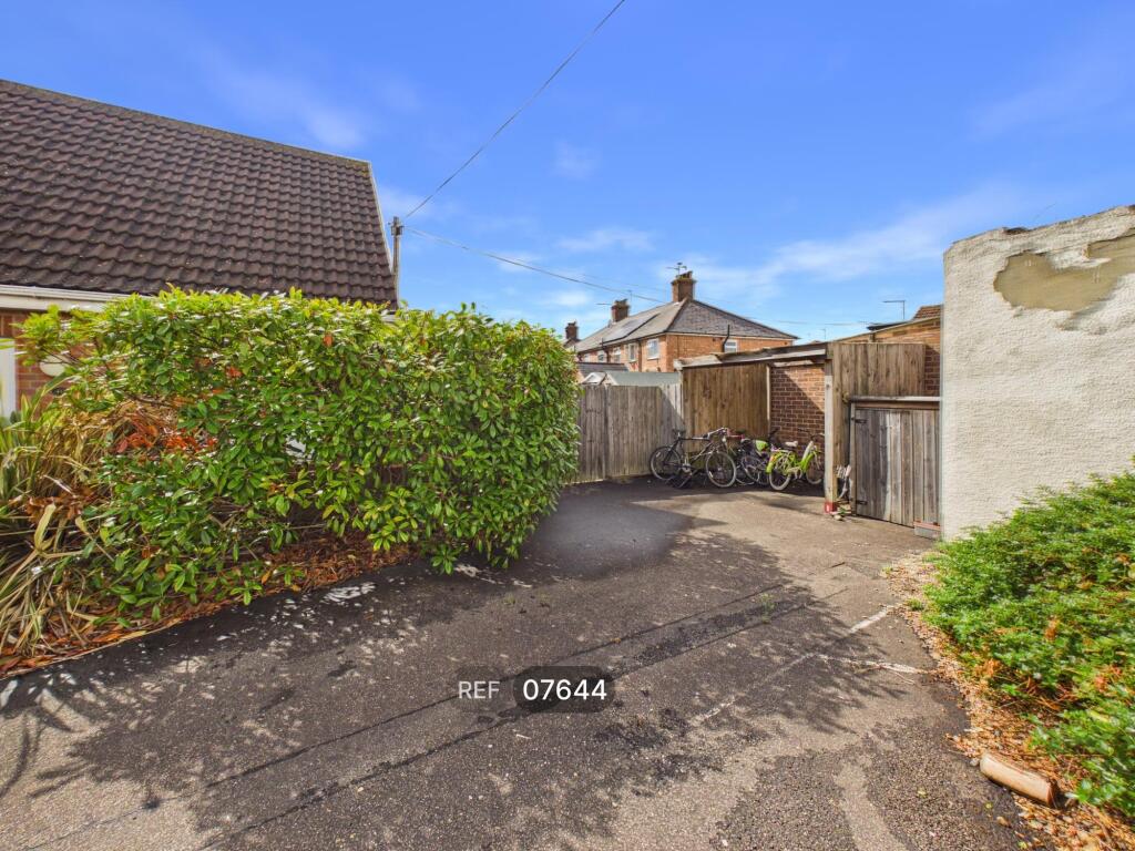 Property photo 11